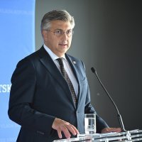 Andrej Plenković s glavnim tajnikom OECD-a