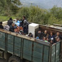 Tisuće Armenaca napustilo Nagorno-Karabah