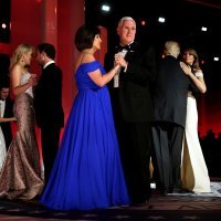 Potpredsjednik Mike Pence sa suprugom Karen na Liberty balu