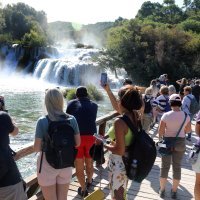 Turisti u Nacionalnom parku Krka