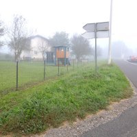 Teretni vlak naletio na osobni automobil