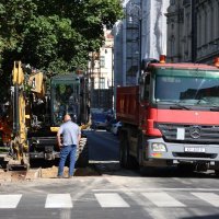 Zagreb: Postavljaju se podzemni spremnici za otpad