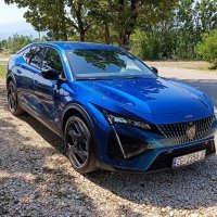 Peugeot 408 Plug-in HYBRID 225 e-EAT8 GT