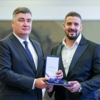 Predsjednik Zoran Milanović odlikovao olimpijce i paraolimpijce za zasluge u sportu