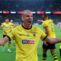 Slavlje Domagoja Vide nakon gola Ajaxu