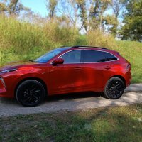 Seres 5 i Forthing T5 EVO