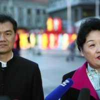 Kineska veleposlanica Deng Ying (2)