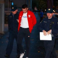 Privođenje navijača zbog ustaških pjesama