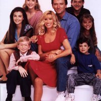 Suzanne Somers u seriji 'Korak po korak'