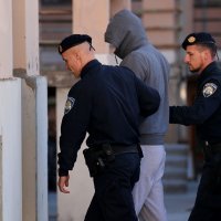 Privođenje navijača na Prekršajni sud u Osijeku