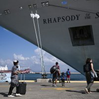 Kruzer evakuira američke državljane iz Izraela