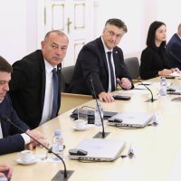 Sastanak o suzbijanju afričke kuge u Banskim dvorima