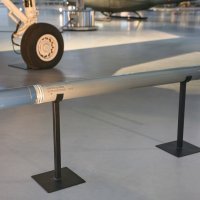 Američka raketa Zuni prvotno je trebala biti mornarička raketa zrak-zrak