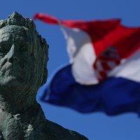Spomenik Franji Tuđmanu u Zagrebu autora Kuzme Kovačića
