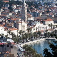 Prekrasan zimski dan privukao šetače na Marjan 05