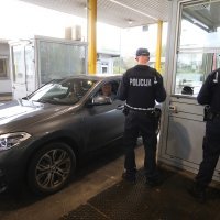 Kontrole na graničnom prijelazu Jurovski Brod - Metlika