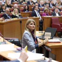 Oporba ometa Plenkovića u Saboru