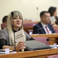 Oporba ometa Plenkovića u Saboru