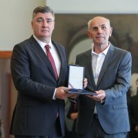 Zoran Milanović uručio odlikovanja