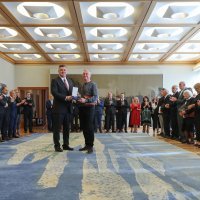 Zoran Milanović uručio odlikovanja