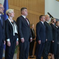 Zoran Milanović uručio odlikovanja