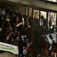 Prosvjedi i uhićenja na otvorenju Centra Rog u Ljubljani