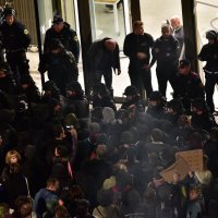 Prosvjedi i uhićenja na otvorenju Centra Rog u Ljubljani