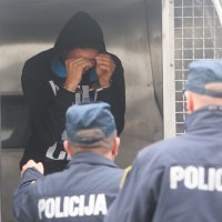 Privođenje 22-godišnjaka osumnjičenog za prometnu nesreću kod Gospića