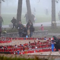 Zagrepčani obilaze groblja