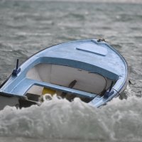 Izlilo se more pod naletima olujnog juga na kaštelanskoj obali