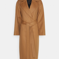 Hugo, Zalando, 401.95 eura