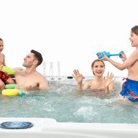 Spa.hr masažni bazen za obitelj