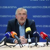 Beroš i Capak na presici