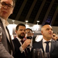 Aleksandar Vučić, Jakov Milatović i Dimitar Kovačevski na sajmu Vinska vizija otvorenog Balkana