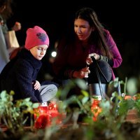 Paljenje svijeća za Vukovar u Zagrebu