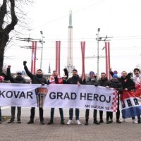 Hrvatski navijači u Rigi uoči utakmice Latvija - Hrvatska