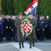 Apostolski nuncij Giorgio Lingua u prisustvu državnog vrha i gradonačelnika Penave održao misu u Vukovaru