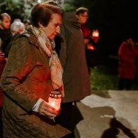 Mostarci paljenjem svijeća odali počast Vukovaru