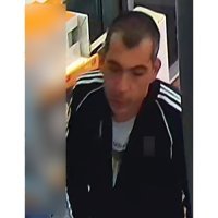 Prepoznajete li muškarce s fotografija