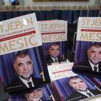 Knjiga Stjepana Mesića - Progon i nacionalno buđenje