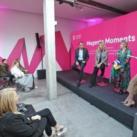 Predstavljanje Magenta Moments