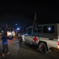 Pušteni taoci u konvoju Crvenog križa