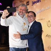 Sport Nedjeljom napunio je u petak 18 godina i na velikom partyu to proslavi