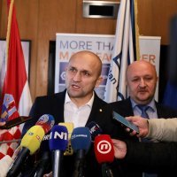 Sastanak Anušića i Debeljaka