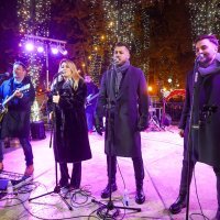 Upaljene lampice na Zrinjevcu