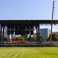 Pripremni radovi za festival Ultra na stadionu Park mladeži