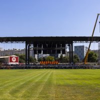 Pripremni radovi za festival Ultra na stadionu Park mladeži