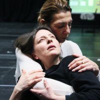 Pustolov pred vratima