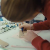 Kate Middleton s prinčevima Georgeom i Louisom i princezom Charlotte