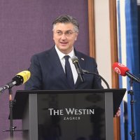 Plenković na Saboru mladeži HDZ-a